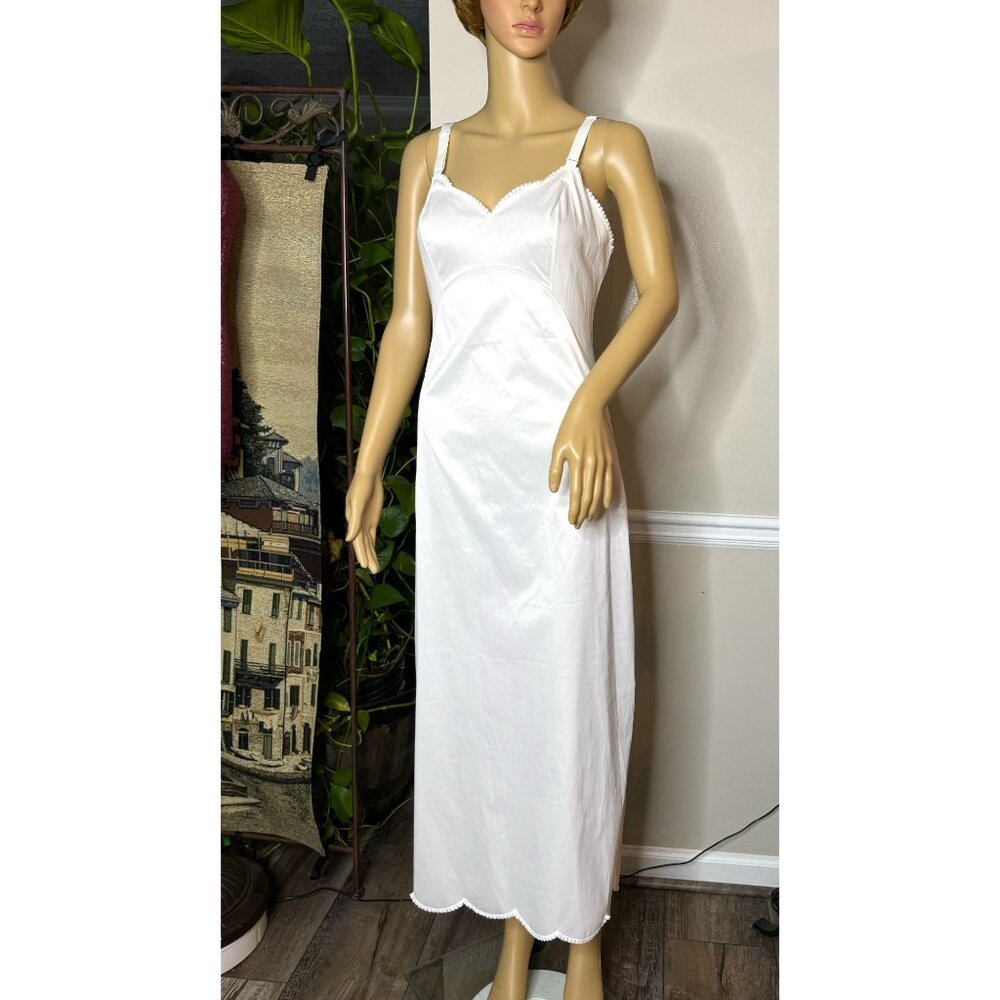 Vintage White Mid-Length Slip Dress With Adjustable Straps